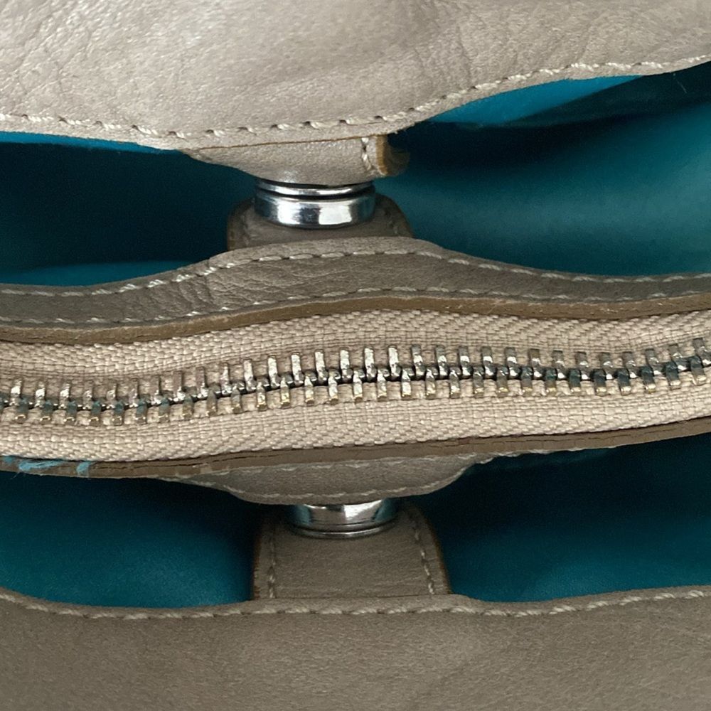 Coach Madison Sophia Satchel Op Art Champaign Bag tag and ling strap are missing - Picture 11 of 11
